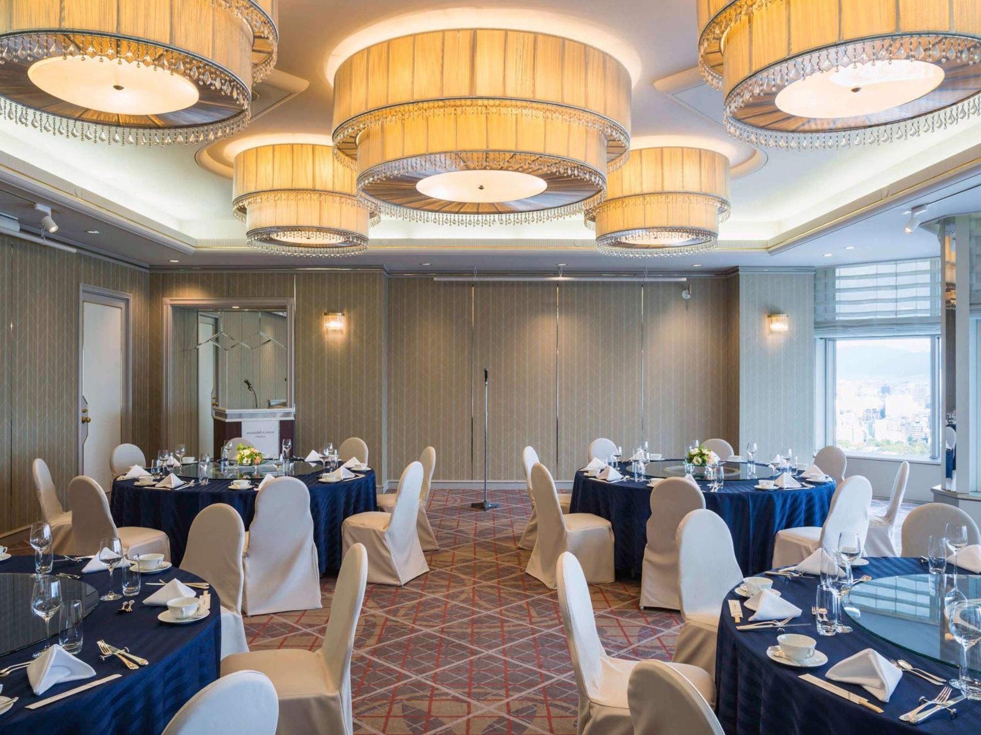 Swissotel Nankai Осака Экстерьер фото The ballroom